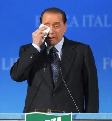 berlusconi-lacrime.jpg