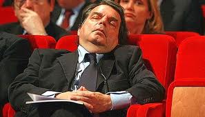 brunetta-dorme.jpg